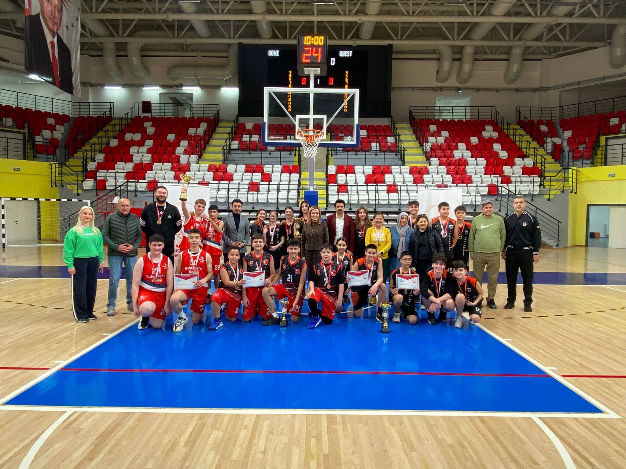 648778215 1225324739718283 6761206317465523069 N