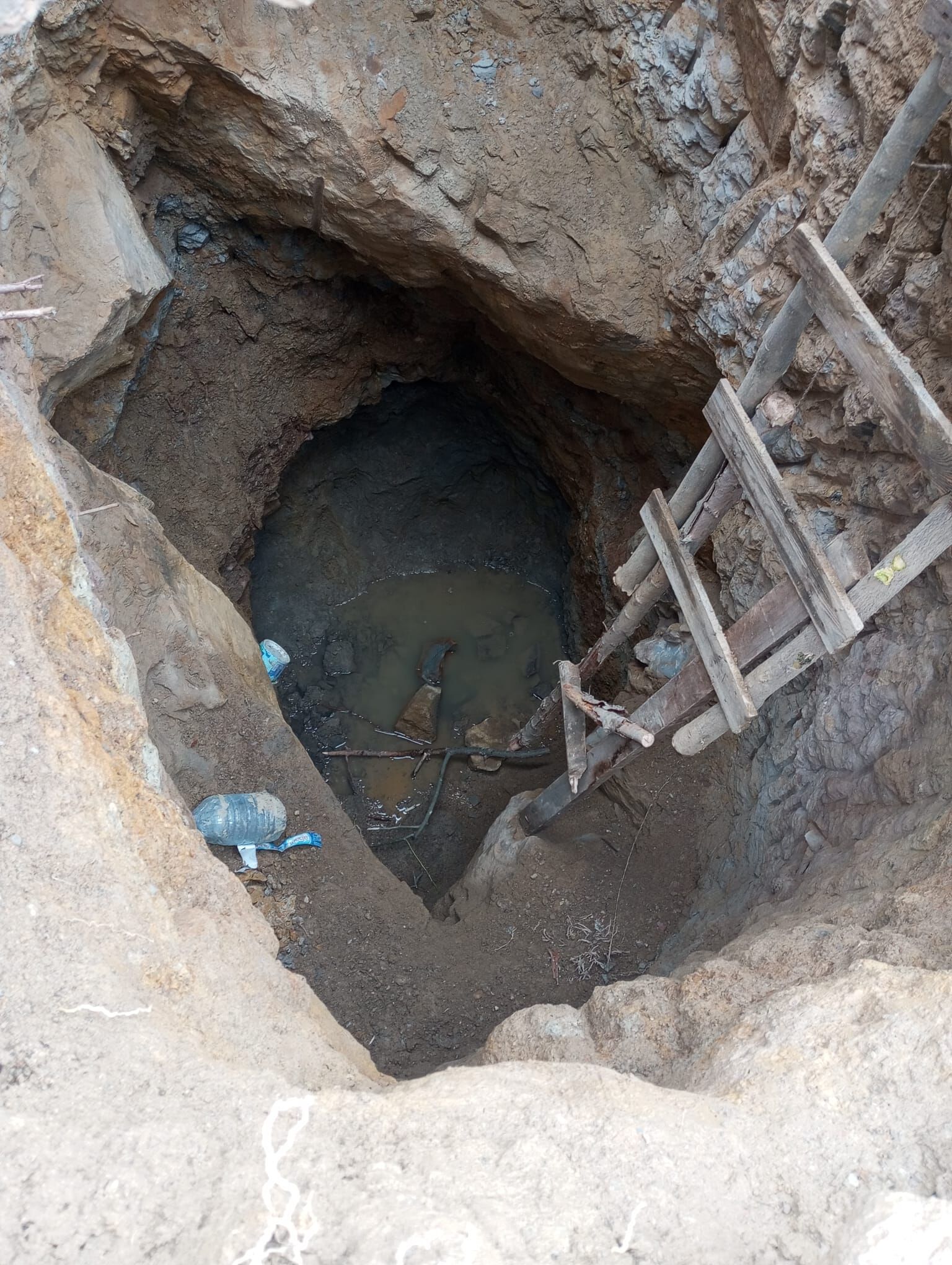 Kırıkkale’de Define Arayan 4 Şüpheli Suçüstü Yakalandı (2)