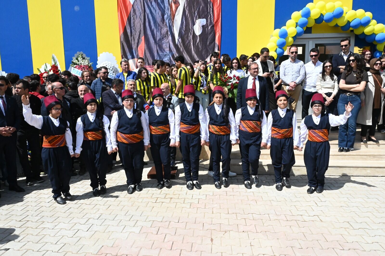 0Df274F1 2C04 494D B2F6 4228D741F099