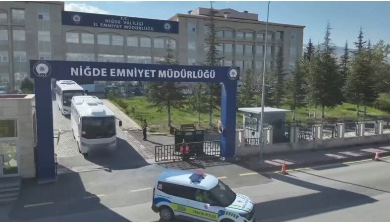 Narkotik hükümlüsü 2 firari yakalandı