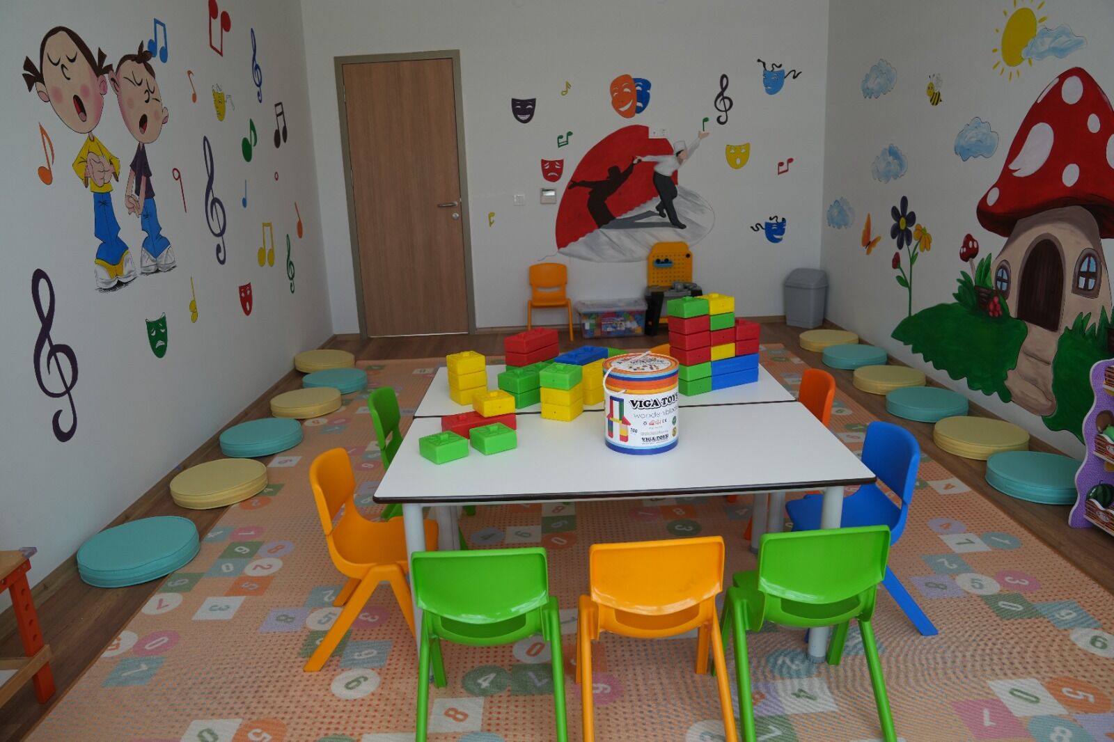 A1084A83 908D 4B90 A6B8 740C67A5Bb9F