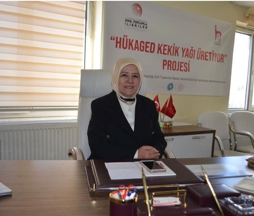 Kadınların çörek otu hasadı başladı
