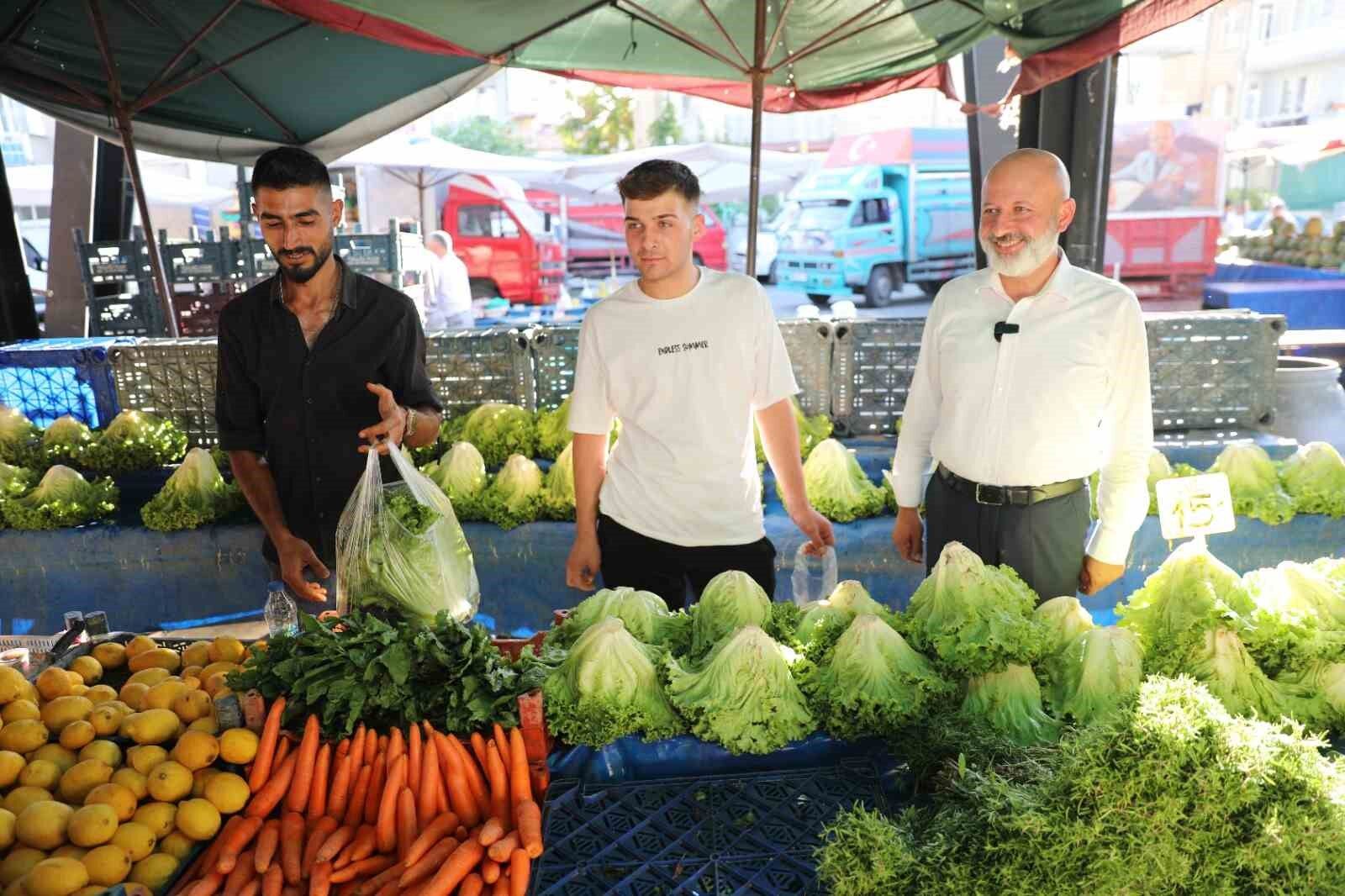 Zabıtadan pazarlarda sıkı denetim