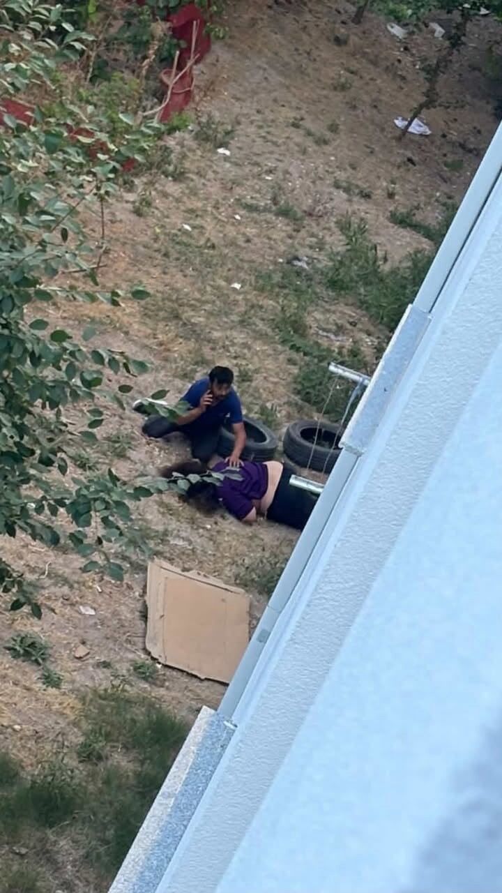 19 yaşındaki genç kız 3. kattan düştü