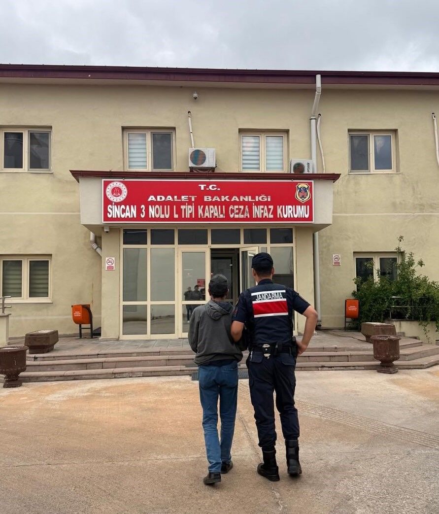 Farklı suçlardan aranan kişilere operasyon: 134 kişi yakalandı