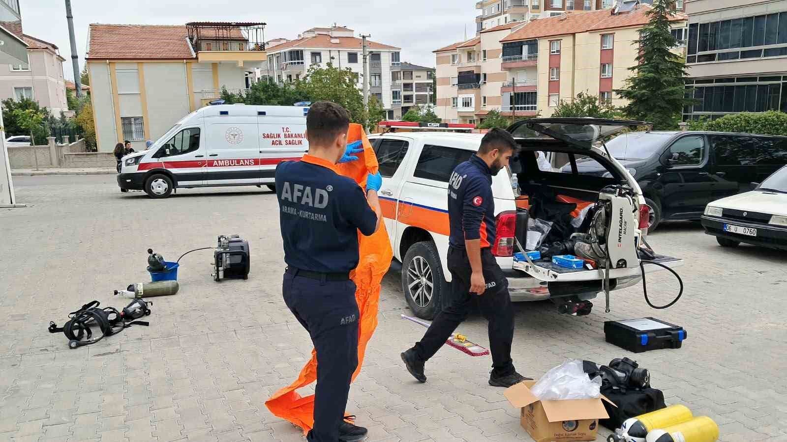 Karı kocanın ölümünde yeni detay: Küçük kız yardım istemiş