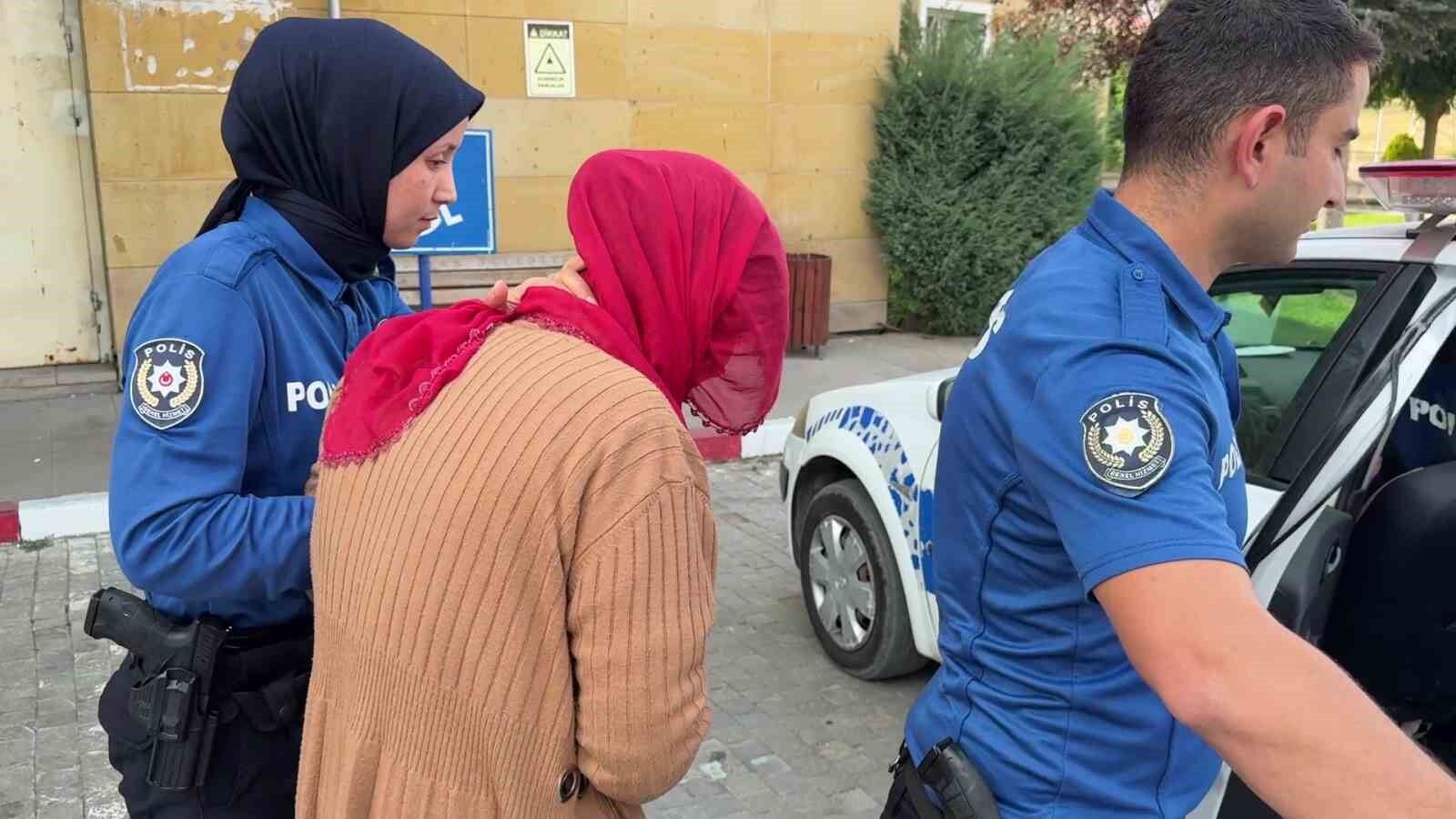 Kayıp bebek Büşra olayında baba ve beraberindeki 2 kişi sağlık kontrolüne götürüldü
