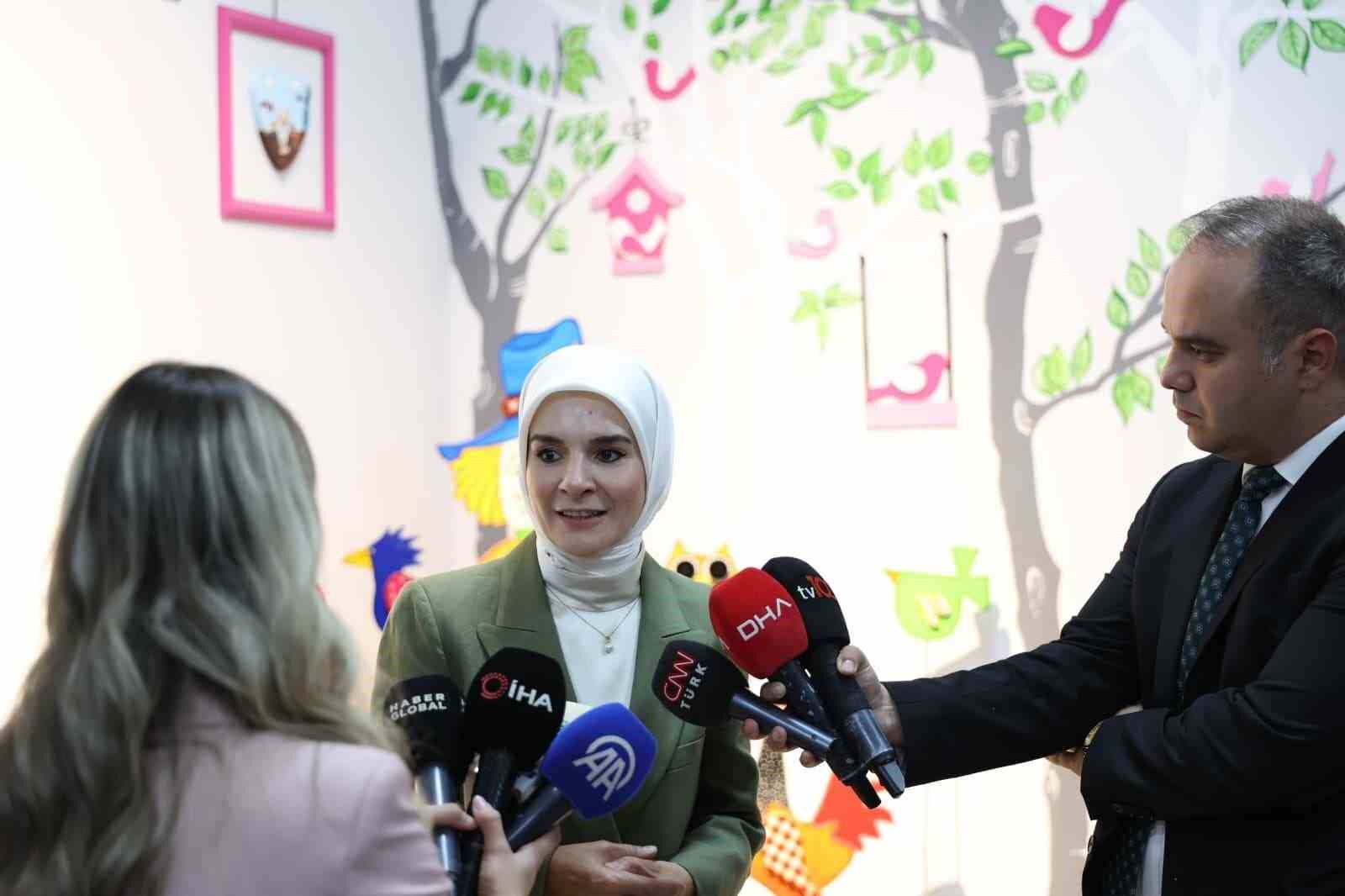 Bakan Göktaş, Saray Engelsiz Yaşam Merkezi'ndeki 'Nefes Merkezi'nin açılışını yaptı