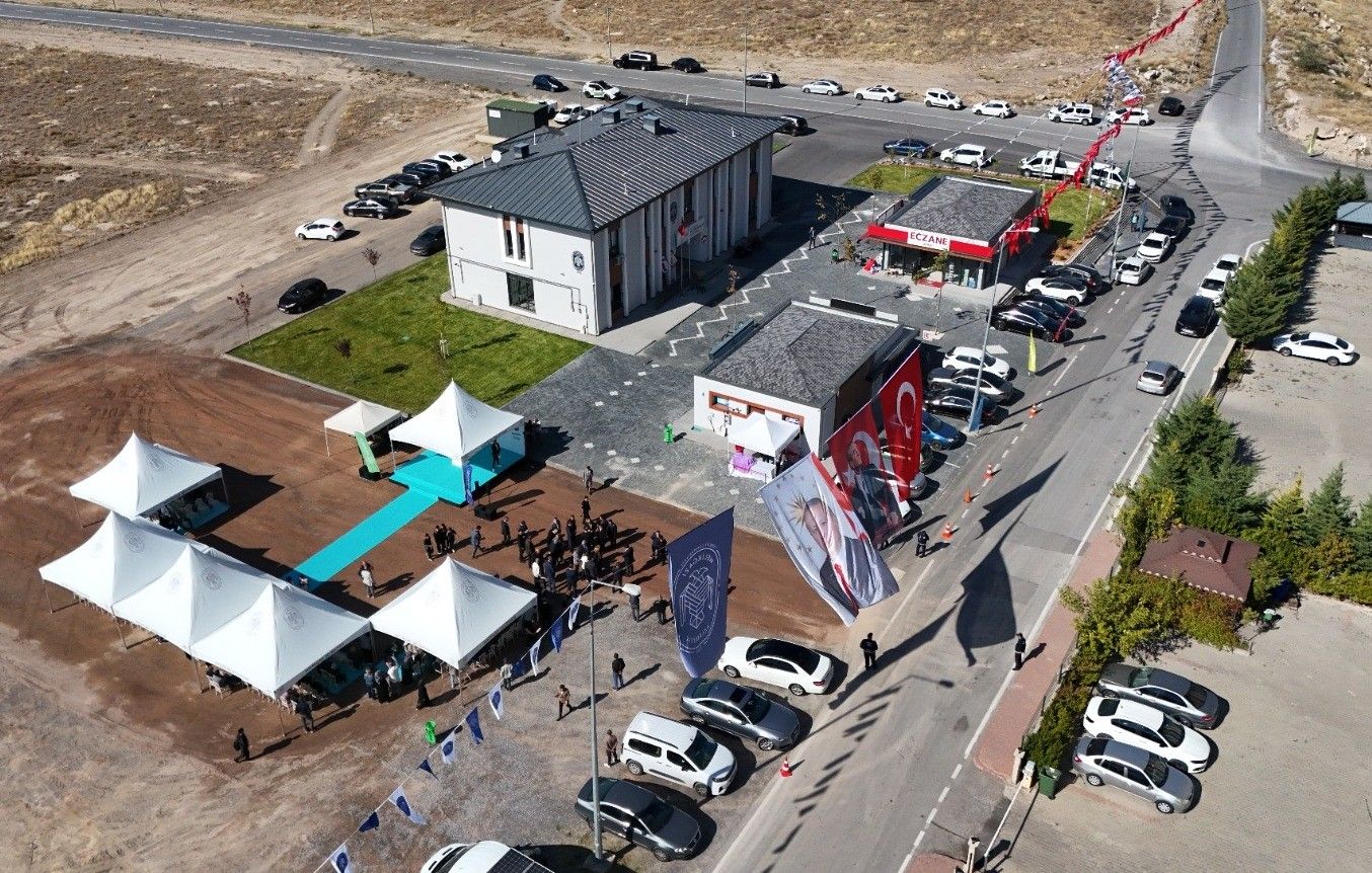 Melikgazi Belediyesi Asım-Türkan Balcı ASM ve 112 Acil İstasyonu açıldı