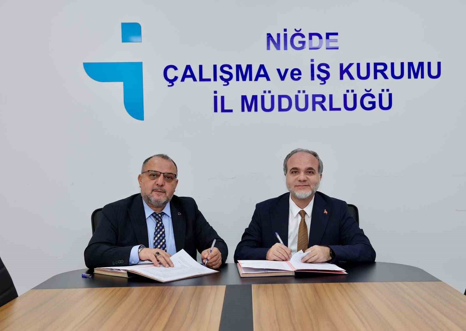 Niğde'de 1001 öğrenciye İŞKUR Gençlik Programı fırsatı