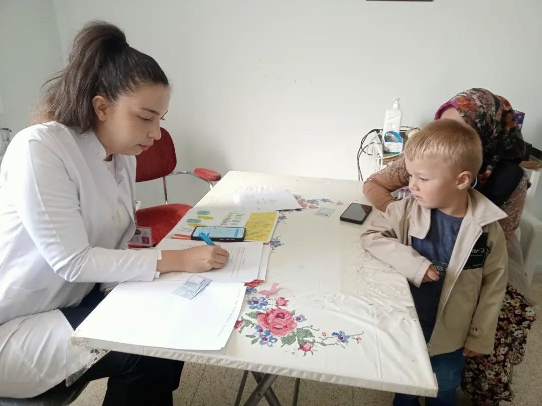 Niğde'de sağlık hizmetleri vatandaşların ayağına götürüldü
