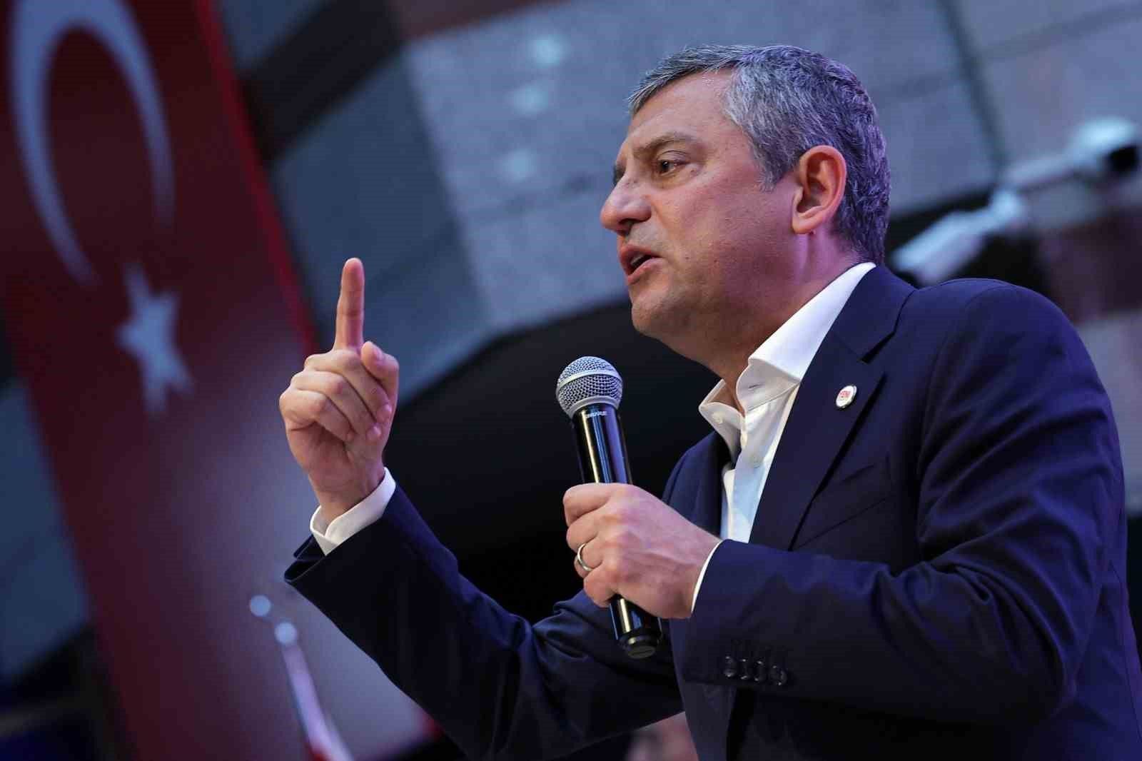 Yeni Parti Genel Başkanı Özel: 'Yeni siyasetle birlikte hiçbir şey geride bıraktıklarımız gibi olmayacak'